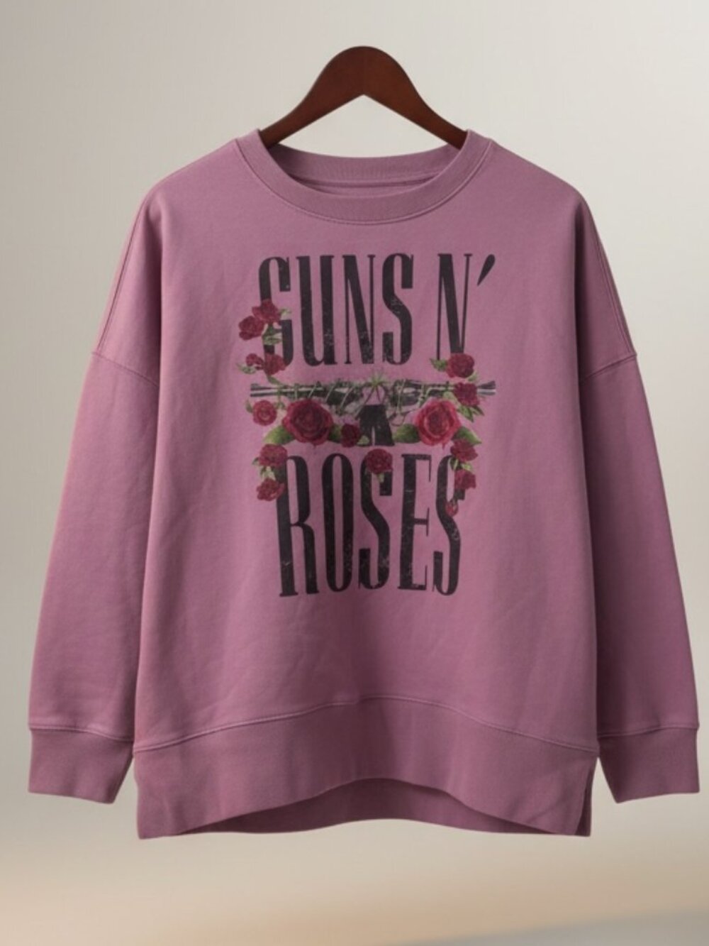 Guns N’ Roses Graphic Sweatshirt – Mauve Pink – Size L – 2024 Bravado